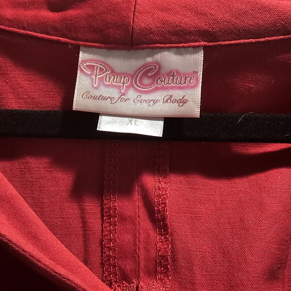 Pinup Couture Lauren V-Neck Top in Red - Picture 2 of 3